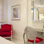 La Mykonos