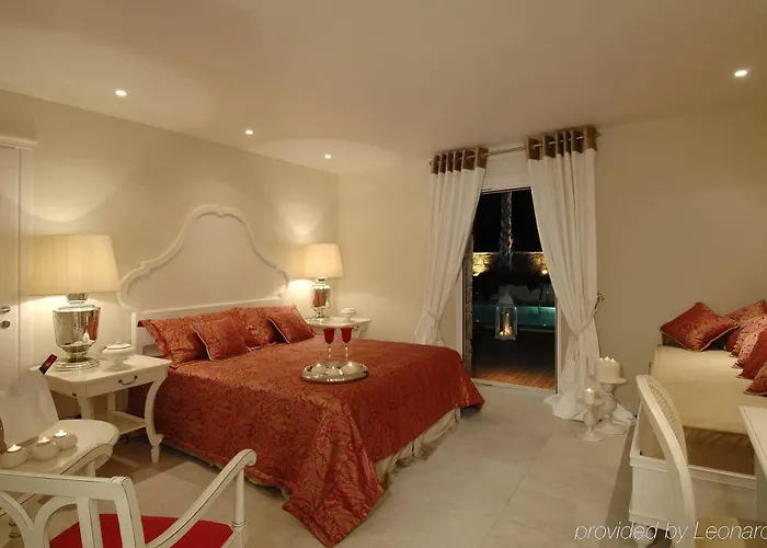 La Mykonos 5* Καλαφάτη