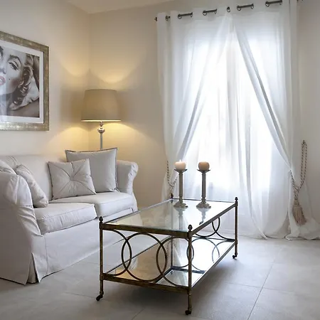 La Mykonos 5* カラファティス